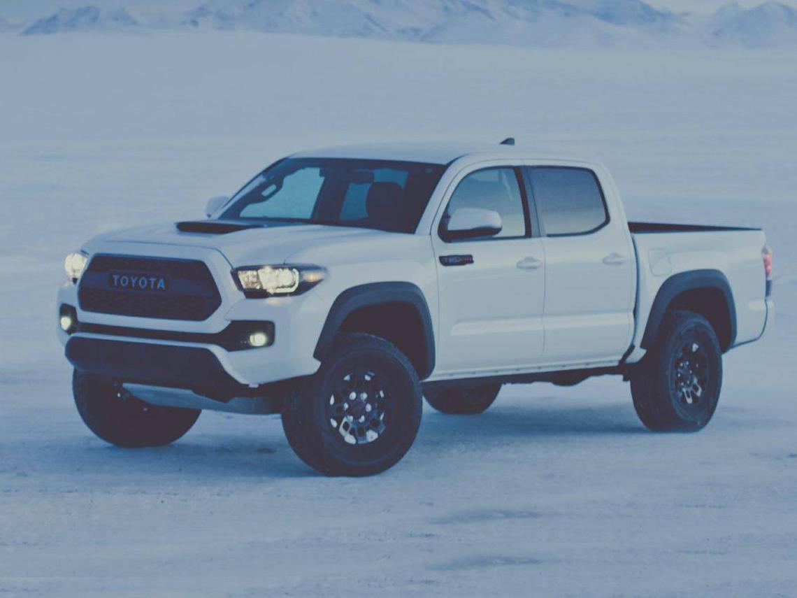 TOYOTA TACOMA 2017 5TFAZ5CN0HX053623 image