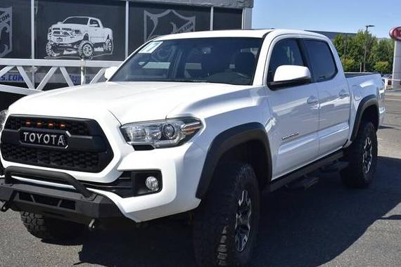 TOYOTA TACOMA 2017 5TFCZ5AN2HX084142 image