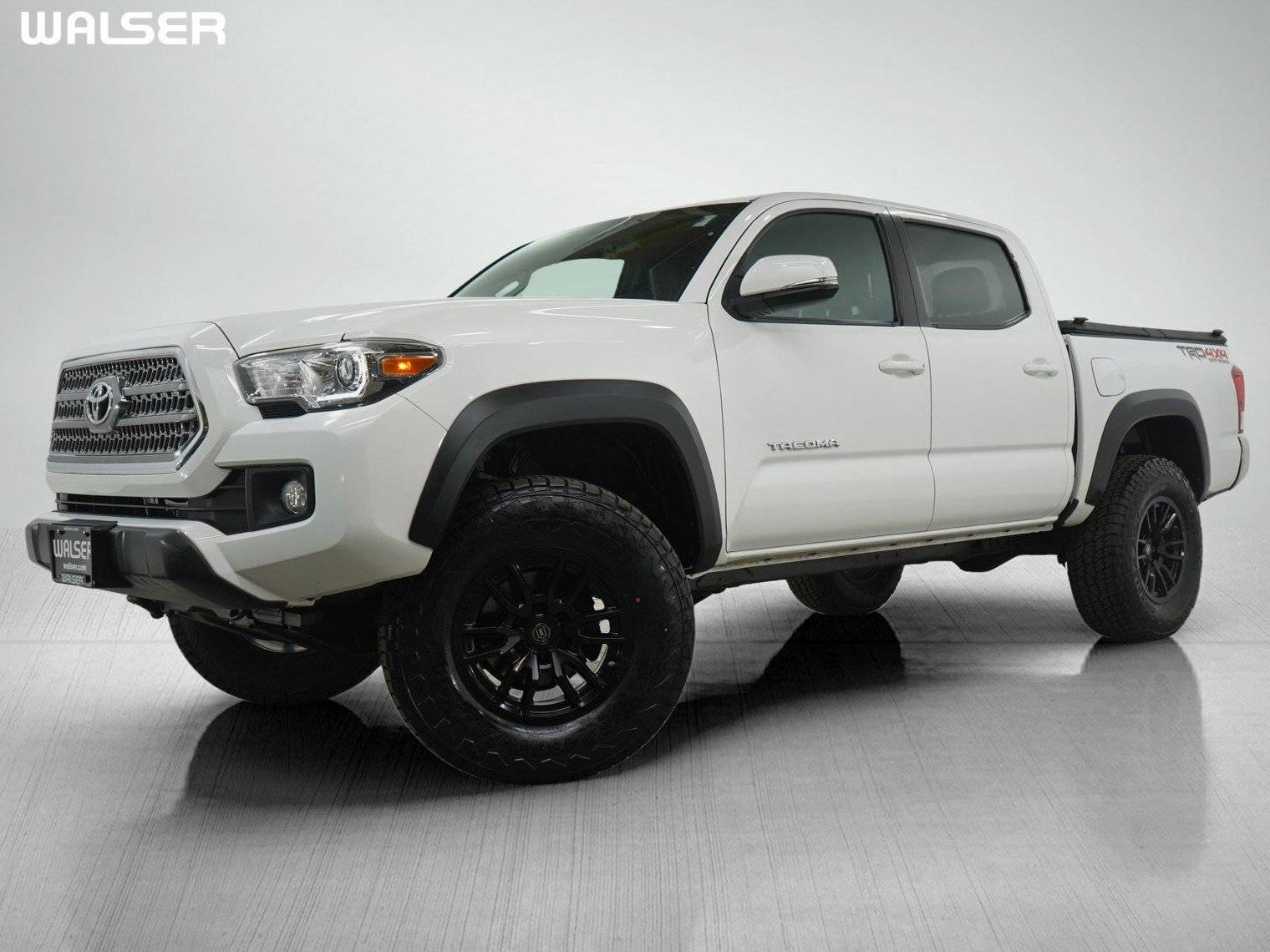 TOYOTA TACOMA 2017 3TMCZ5AN6HM065602 image