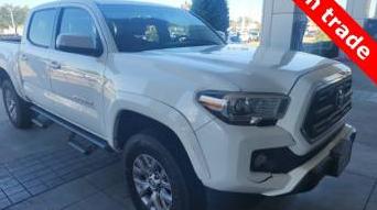 TOYOTA TACOMA 2017 5TFAZ5CN3HX032488 image