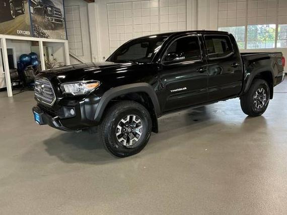 TOYOTA TACOMA 2017 3TMCZ5AN3HM056761 image