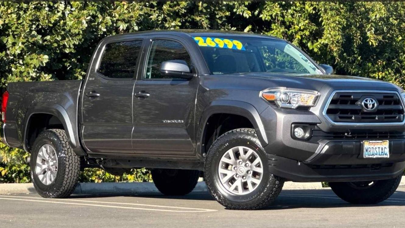 TOYOTA TACOMA 2017 5TFAZ5CN9HX036920 image