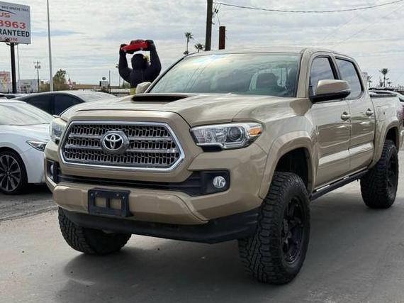 TOYOTA TACOMA 2017 5TFCZ5AN4HX062191 image
