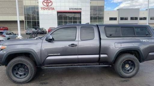 TOYOTA TACOMA 2017 5TFSZ5AN6HX090585 image