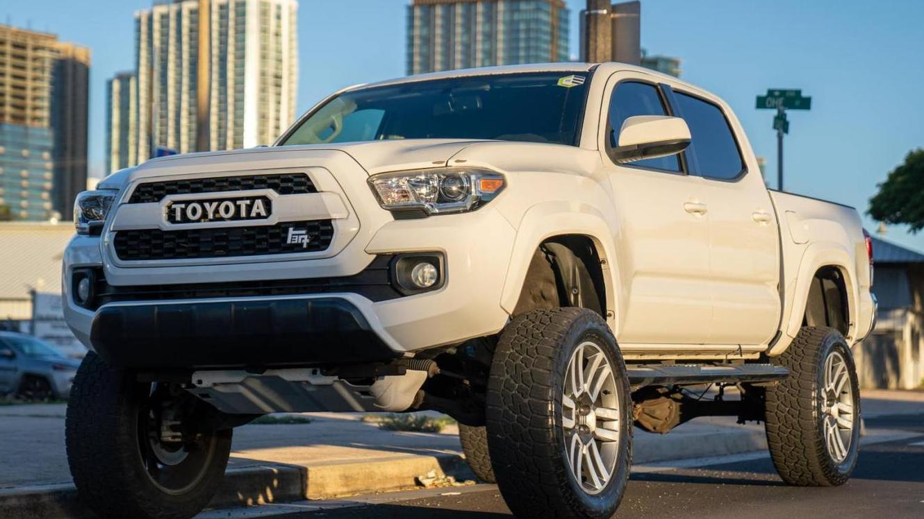 TOYOTA TACOMA 2017 3TMAZ5CN5HM044308 image