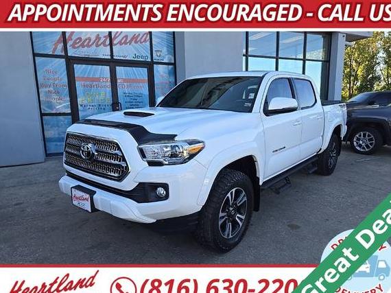 TOYOTA TACOMA 2017 3TMCZ5AN6HM052722 image