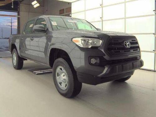 TOYOTA TACOMA 2017 5TFCZ5AN7HX054862 image