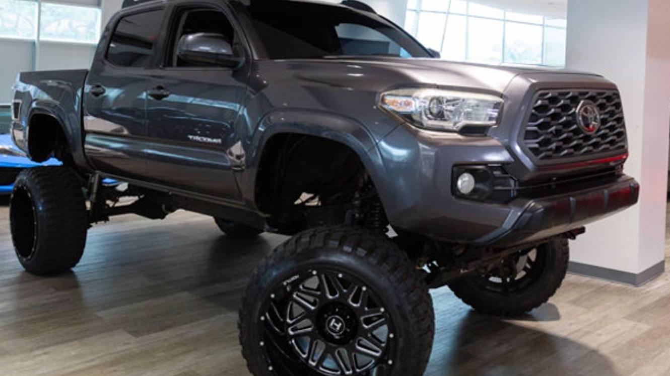 TOYOTA TACOMA 2017 5TFAX5GN1HX082869 image