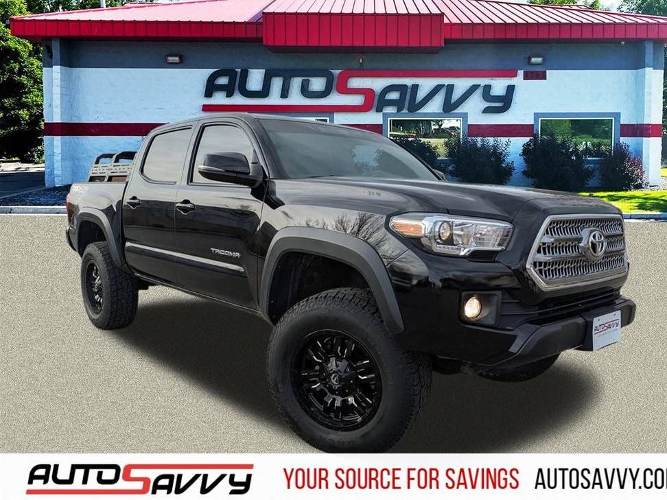 TOYOTA TACOMA 2017 5TFCZ5AN0HX117008 image