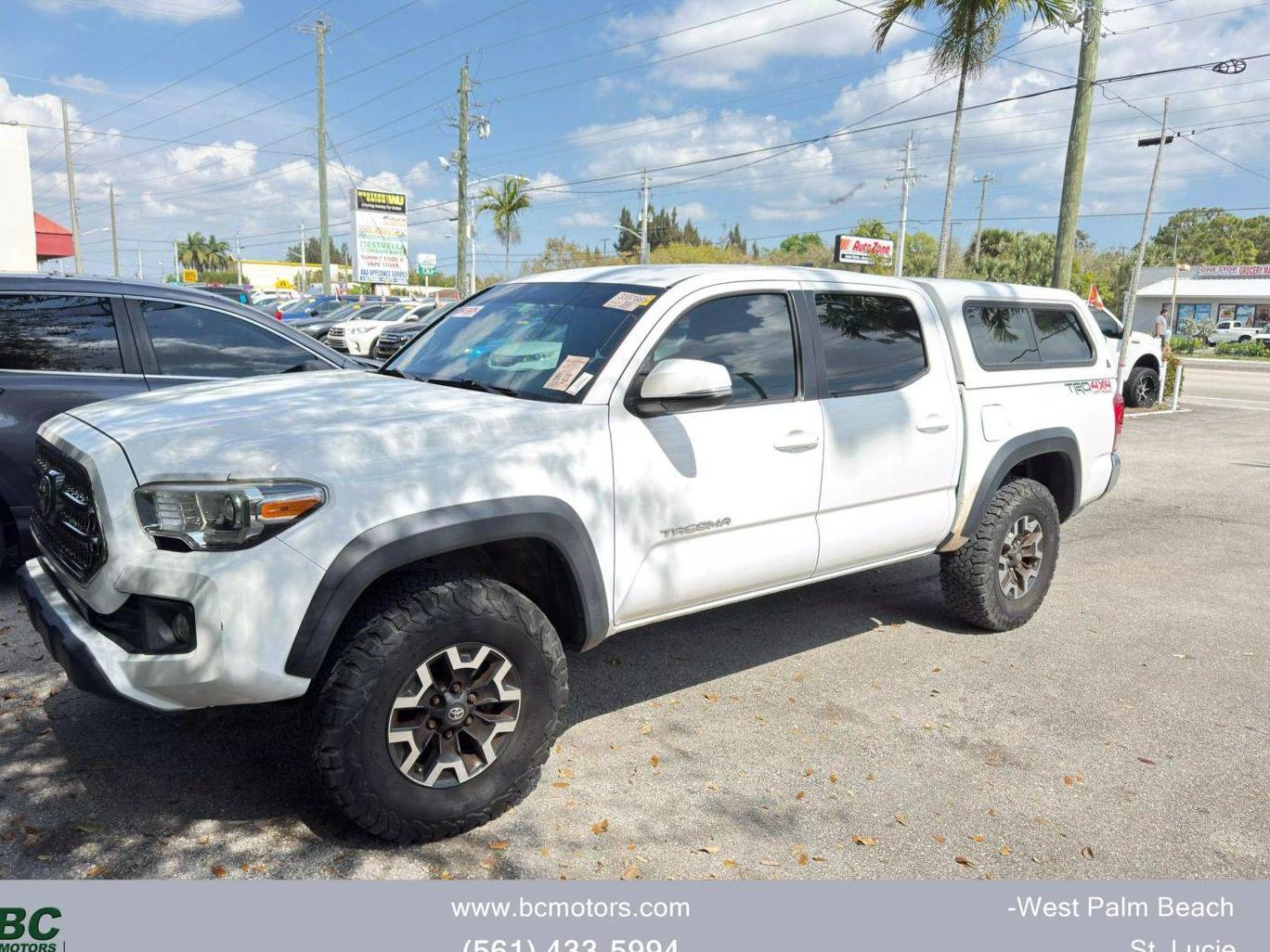 TOYOTA TACOMA 2017 5TFCZ5AN4HX051028 image