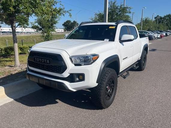 TOYOTA TACOMA 2017 5TFCZ5AN8HX109495 image