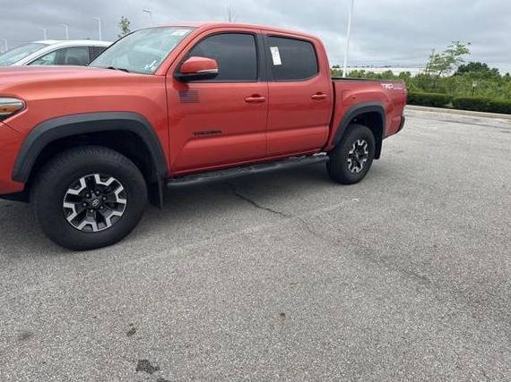 TOYOTA TACOMA 2017 3TMCZ5AN1HM044320 image