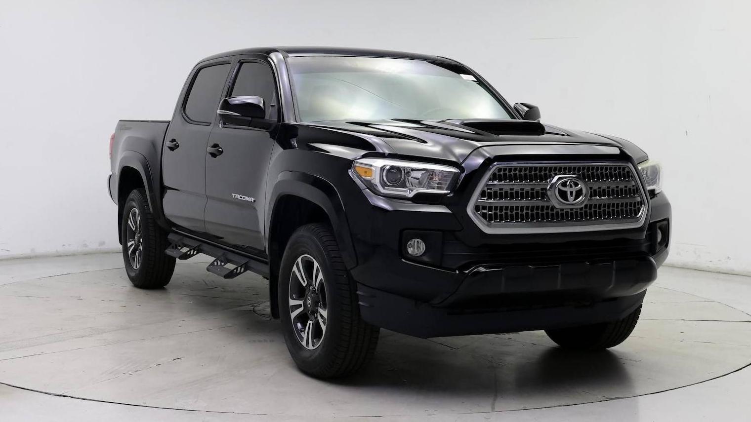 TOYOTA TACOMA 2017 5TFAZ5CN0HX024638 image