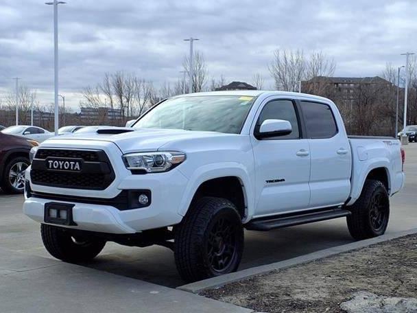 TOYOTA TACOMA 2017 3TMAZ5CN4HM031856 image