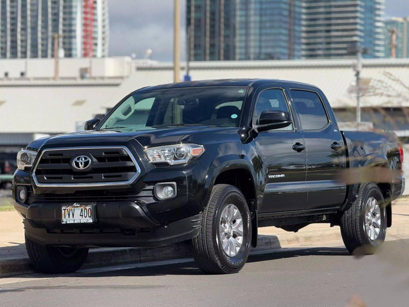 TOYOTA TACOMA 2017 3TMCZ5AN8HM102486 image