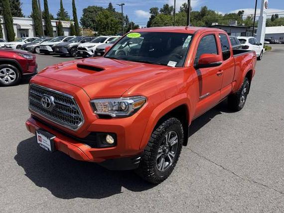 TOYOTA TACOMA 2017 5TFSZ5AN9HX065521 image