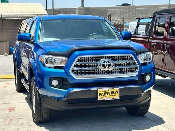 TOYOTA TACOMA 2017 5TFRX5GN2HX082835 image