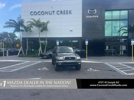 TOYOTA TACOMA 2002 5TEWN72N82Z037121 image