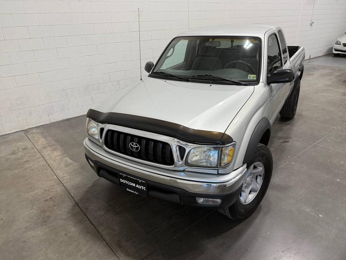 TOYOTA TACOMA 2002 5TEWN72NX2Z115723 image