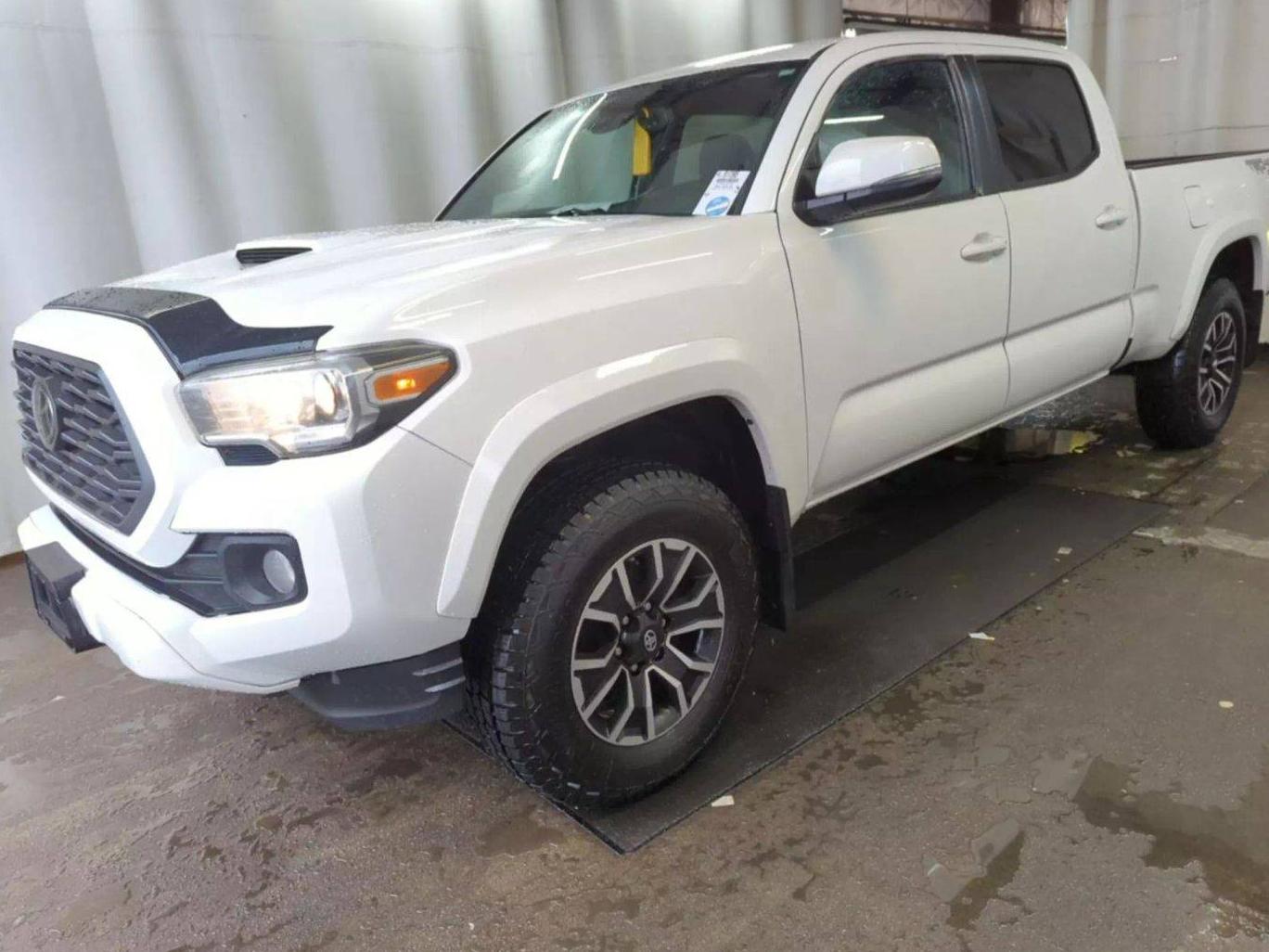 TOYOTA TACOMA 2020 5TFDZ5BN1LX048521 image