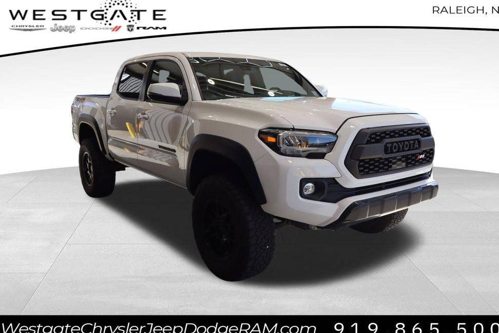 TOYOTA TACOMA 2020 3TMCZ5AN8LM331825 image