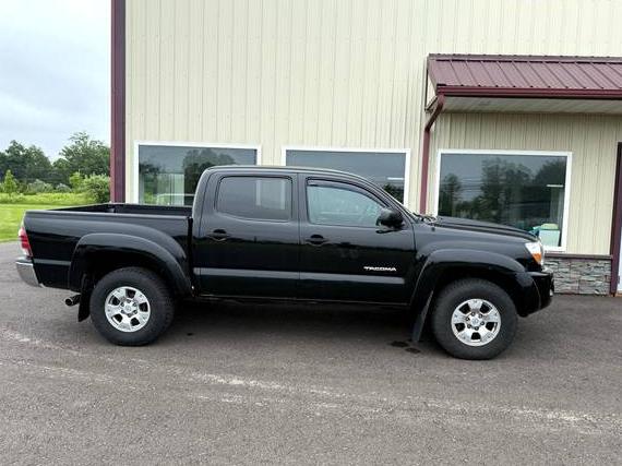 TOYOTA TACOMA 2011 3TMLU4EN2BM064649 image