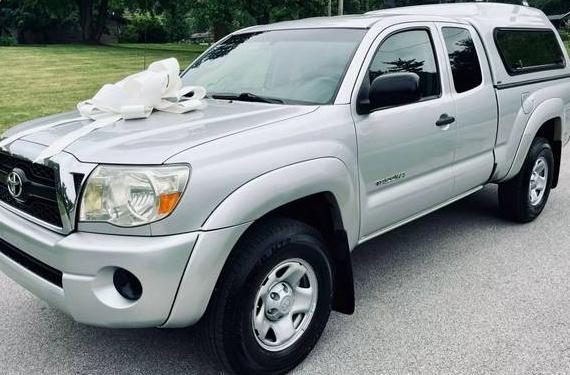 TOYOTA TACOMA 2011 5TFUX4EN8BX001223 image