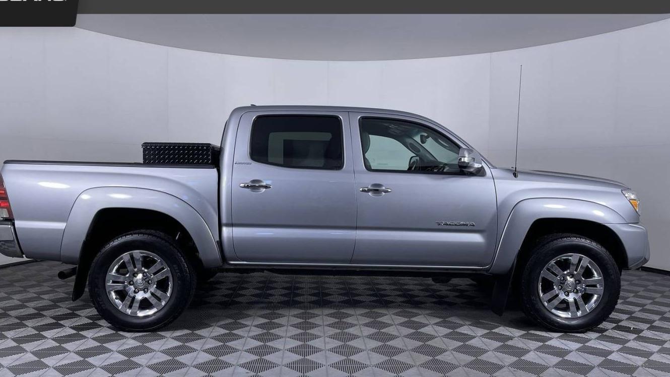 TOYOTA TACOMA 2015 3TMLU4EN0FM168630 image