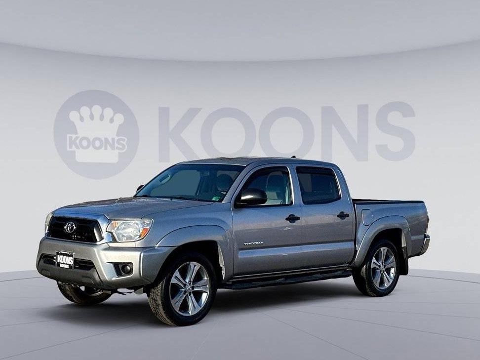 TOYOTA TACOMA 2015 5TFJX4CN4FX052133 image