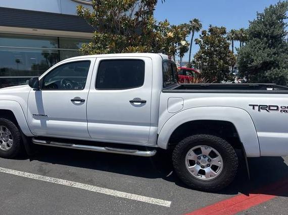 TOYOTA TACOMA 2015 5TFJU4GN9FX076754 image