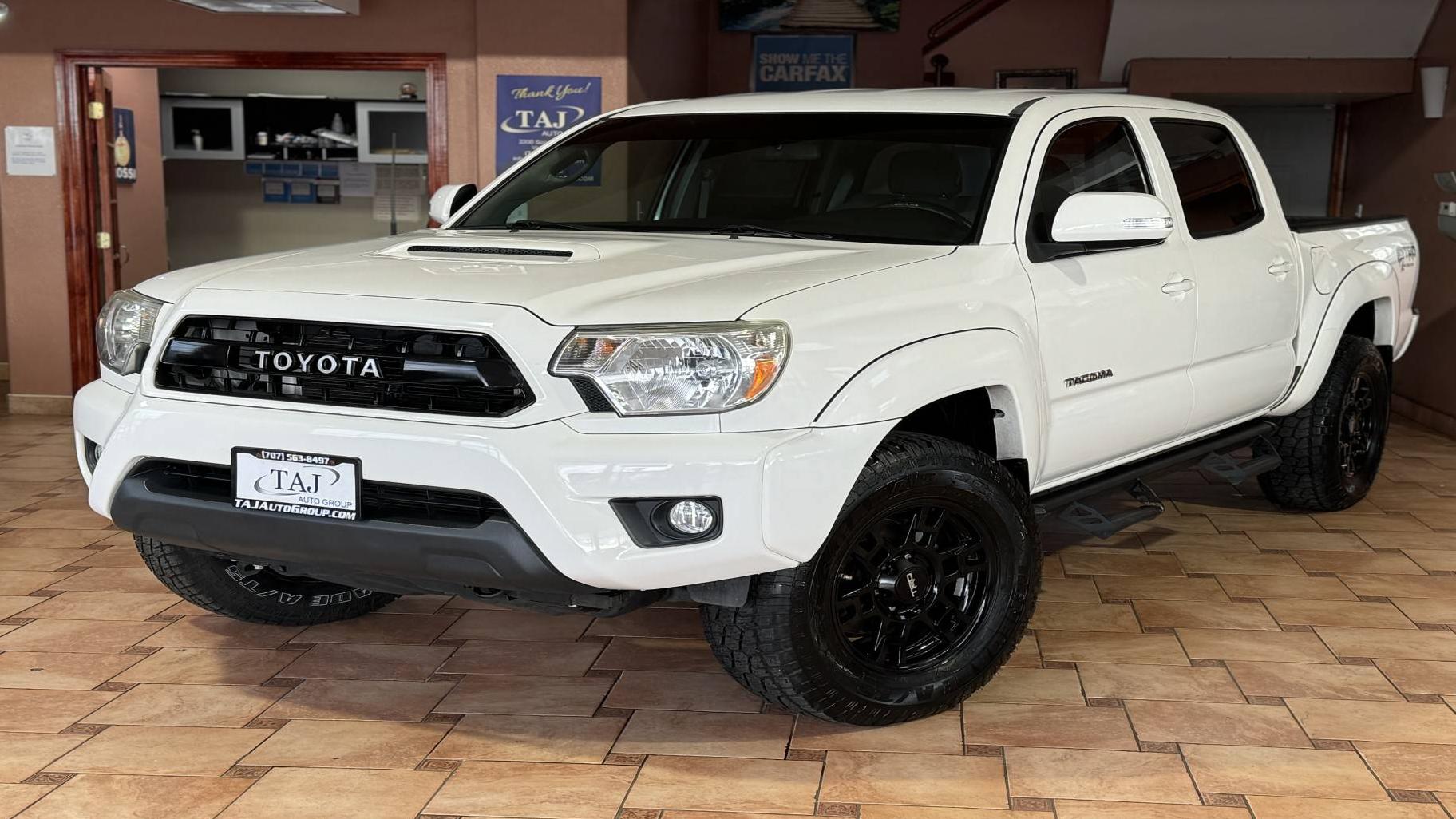 TOYOTA TACOMA 2015 3TMJU4GN7FM187406 image