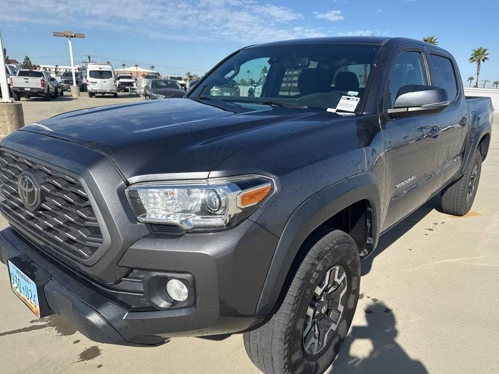 TOYOTA TACOMA 2022 3TMCZ5AN3NM490268 image