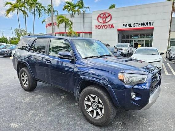 TOYOTA 4-RUNNER 2023 JTERU5JR8P6164122 image