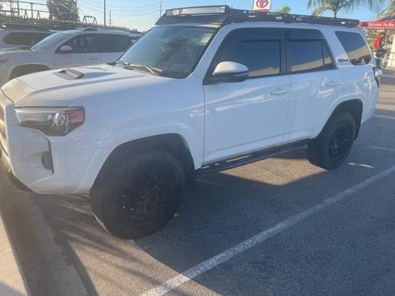 TOYOTA 4-RUNNER 2023 JTELU5JR0P6131430 image