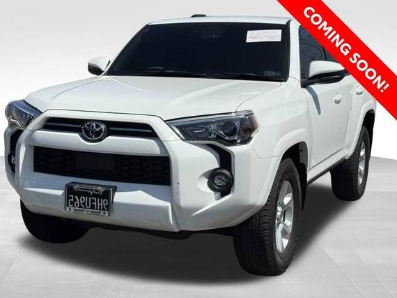 TOYOTA 4-RUNNER 2023 JTEEU5JR4P5300735 image