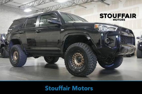 TOYOTA 4-RUNNER 2016 JTEBU5JRXG5331040 image