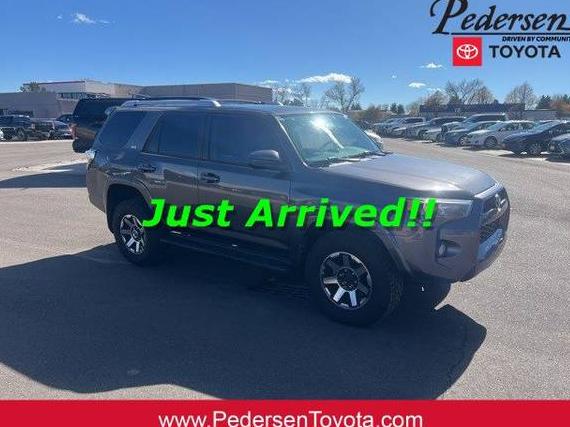 TOYOTA 4-RUNNER 2016 JTEBU5JR2G5293030 image