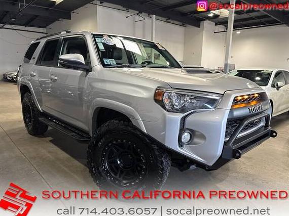 TOYOTA 4-RUNNER 2019 JTEBU5JR8K5642992 image