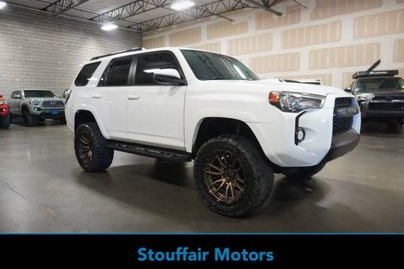 TOYOTA 4-RUNNER 2019 JTEBU5JR9K5653693 image TOYOTA 4-RUNNER 2019 JTEBU5JR9K5653693 image