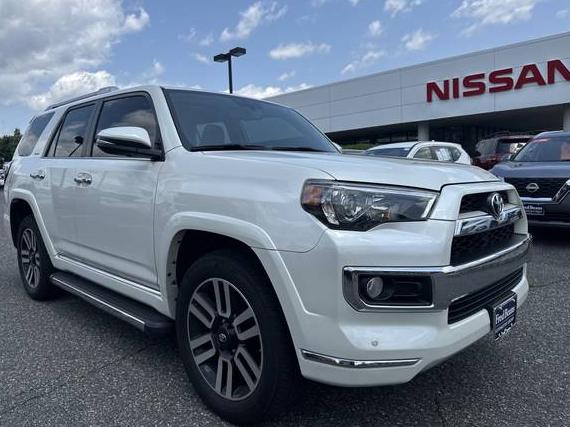 TOYOTA 4-RUNNER 2019 JTEBU5JR3K5627011 image