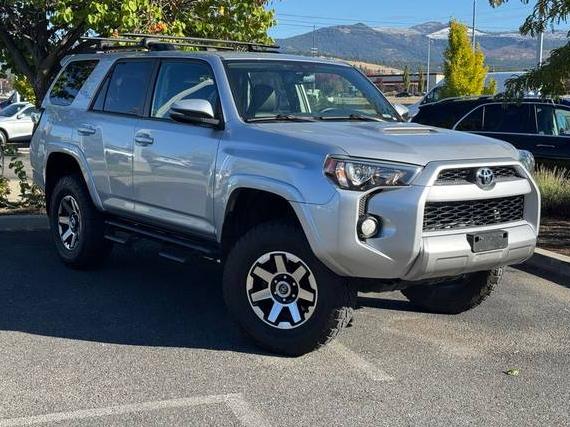 TOYOTA 4-RUNNER 2019 JTEBU5JR7K5649478 image