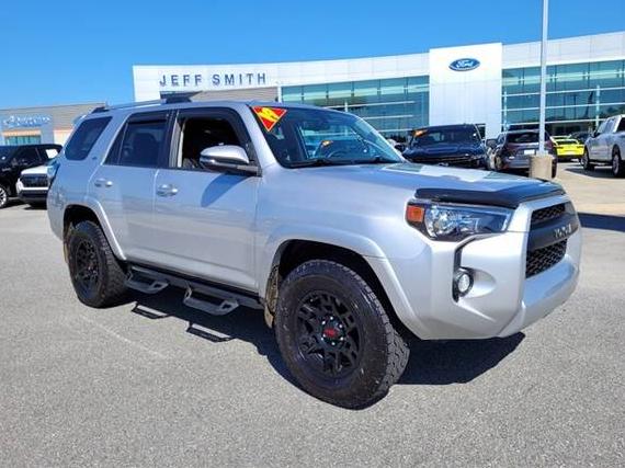 TOYOTA 4-RUNNER 2019 JTEBU5JR2K5637433 image