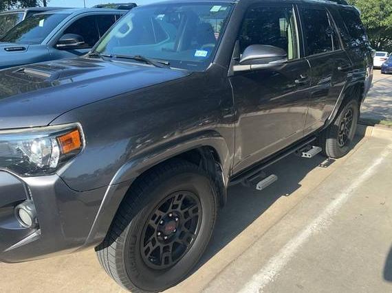 TOYOTA 4-RUNNER 2019 JTEBU5JR3K5641474 image