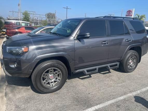 TOYOTA 4-RUNNER 2019 JTEBU5JR9K5650275 image