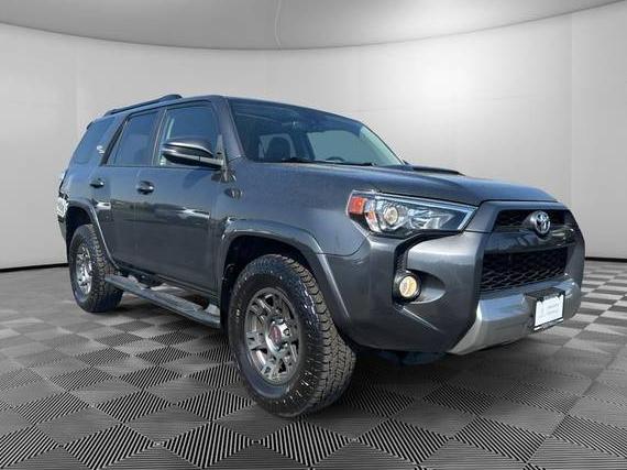 TOYOTA 4-RUNNER 2019 JTEBU5JR4K5720619 image
