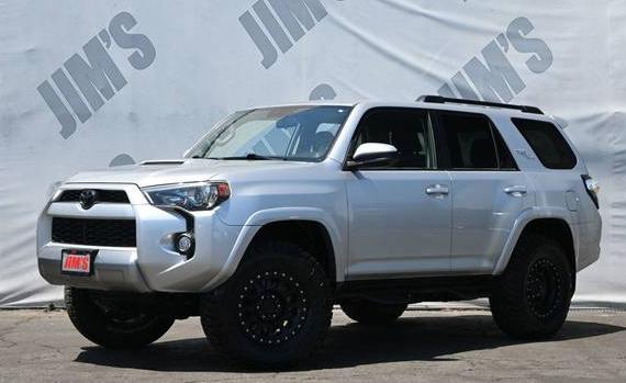 TOYOTA 4-RUNNER 2019 JTEBU5JR6K5698722 image