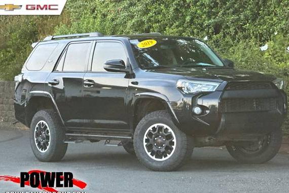 TOYOTA 4-RUNNER 2019 JTEBU5JR2K5660243 image