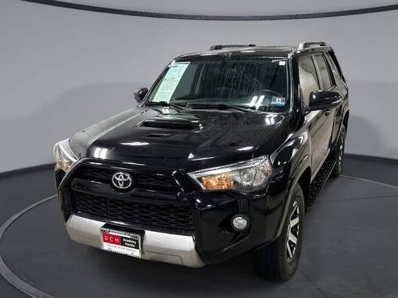 TOYOTA 4-RUNNER 2019 JTEBU5JR8K5722485 image