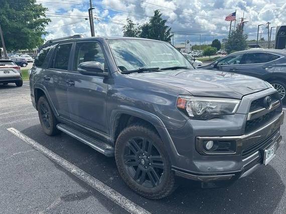 TOYOTA 4-RUNNER 2019 JTEBU5JR2K5628277 image