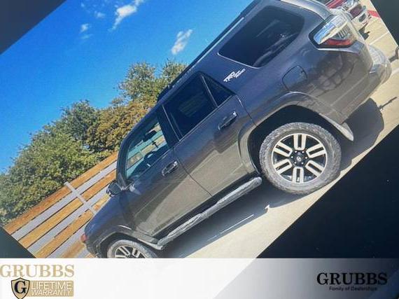 TOYOTA 4-RUNNER 2019 JTEBU5JR4K5678243 image